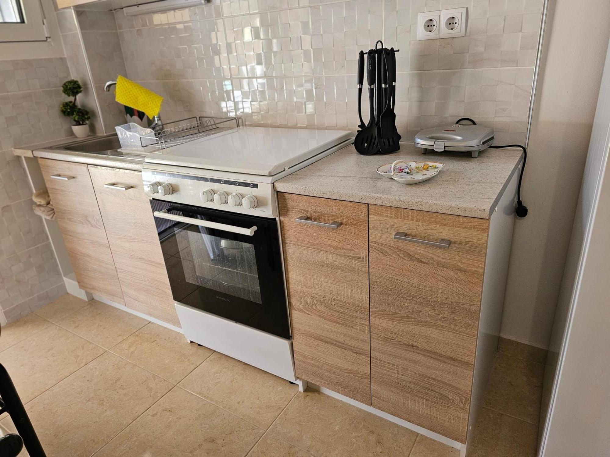 Cosy Apartment In The Heart Of The City Каламата Экстерьер фото